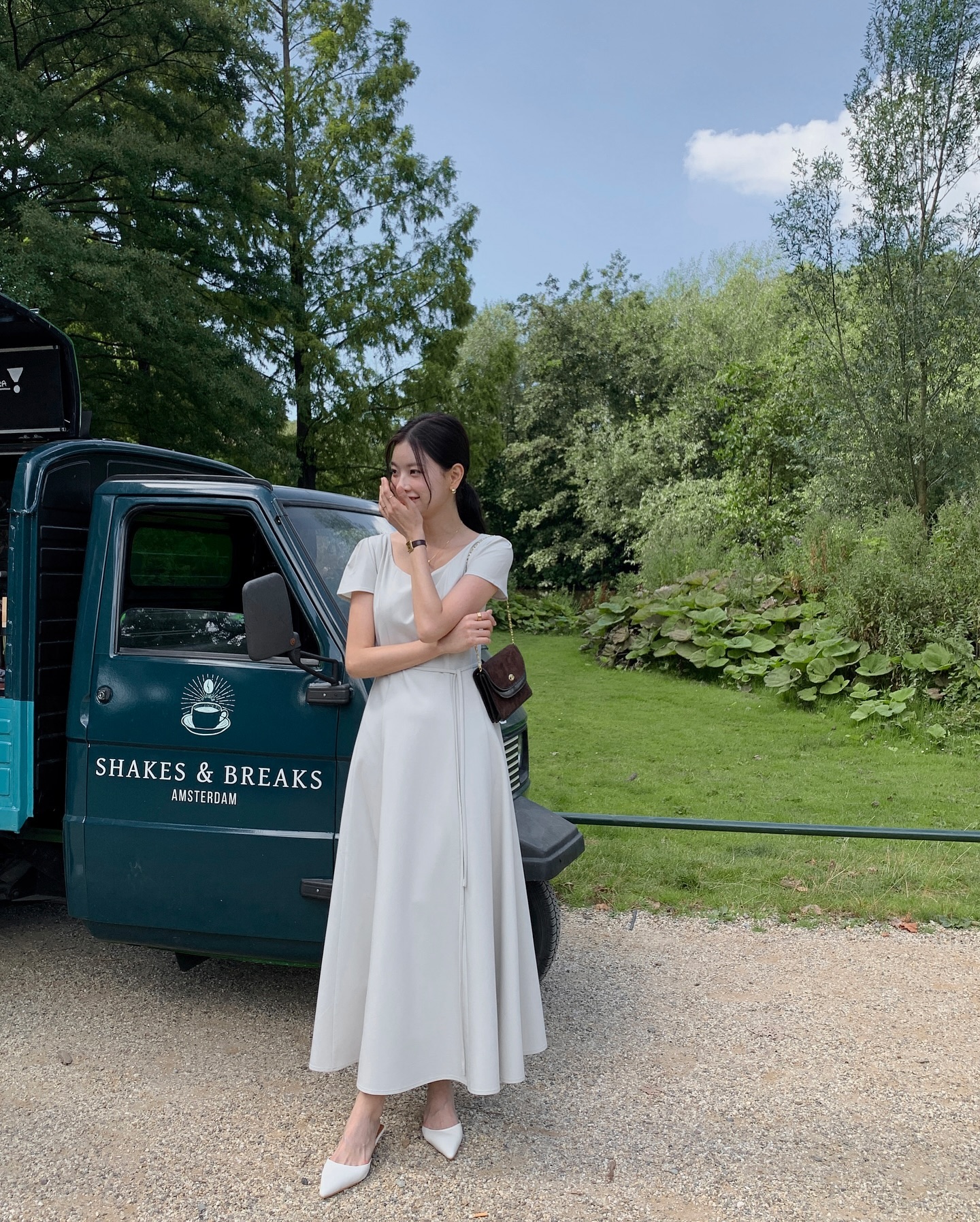 L&yacute; do chị em n&ecirc;n mặc v&aacute;y d&agrave;i nhiều hơn v&aacute;y ngắn- Ảnh 1.