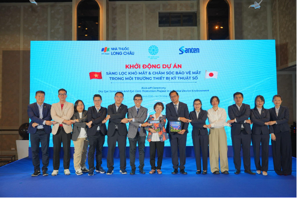 Long Ch&acirc;u v&agrave; Santen (Nhật Bản) "tr&igrave;nh l&agrave;ng" bộ c&acirc;u hỏi tầm so&aacute;t kh&ocirc; mắt: Chỉ với v&agrave;i c&acirc;u hỏi, biết ngay mắt đang ở cấp độ b&aacute;o động n&agrave;o- Ảnh 4.