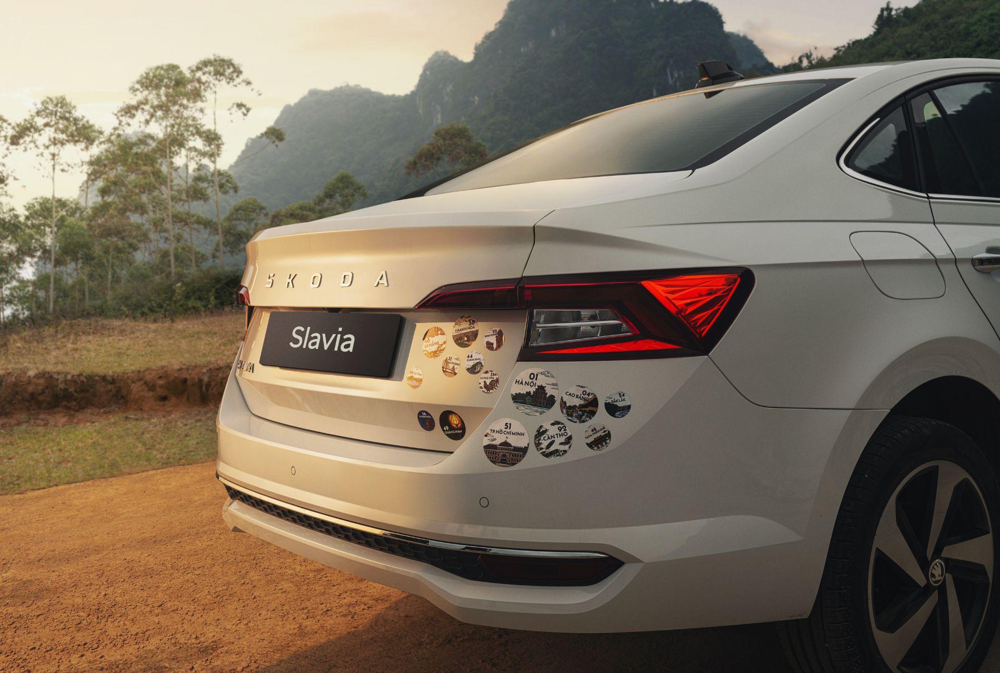 &Scaron;koda Kushaq & Slavia: Trải nghiệm l&aacute;i xe ch&acirc;u &Acirc;u trong tầm tay - Ảnh 3.