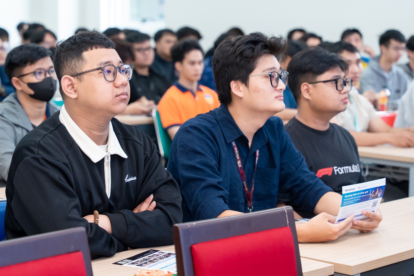 Sinh vi&ecirc;n C&ocirc;ng nghệ th&ocirc;ng tin HUTECH khai ph&aacute; hướng đi nghề nghiệp c&ugrave;ng CEO MaivenPoint- Ảnh 3.