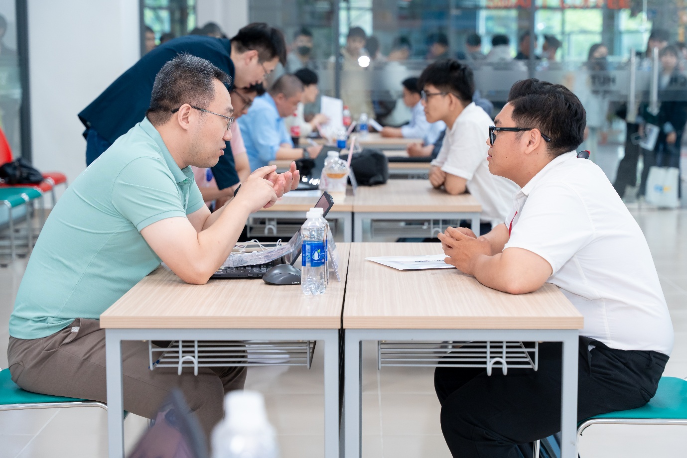 Sinh vi&ecirc;n C&ocirc;ng nghệ th&ocirc;ng tin HUTECH khai ph&aacute; hướng đi nghề nghiệp c&ugrave;ng CEO MaivenPoint- Ảnh 4.