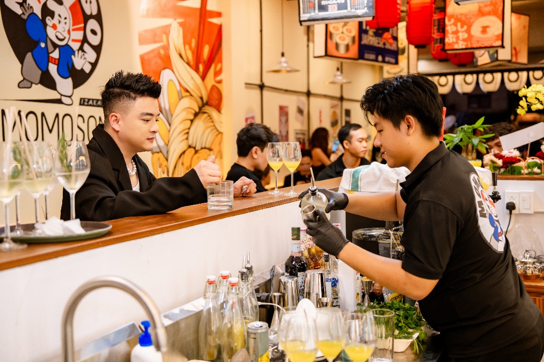 &Aacute; hậu Đại dương L&acirc;m Kiều Anh mở th&ecirc;m nh&agrave; h&agrave;ng thứ hai tại TP.HCM: Điểm đến mới cho những t&acirc;m hồn đồng điệu - Ảnh 2.