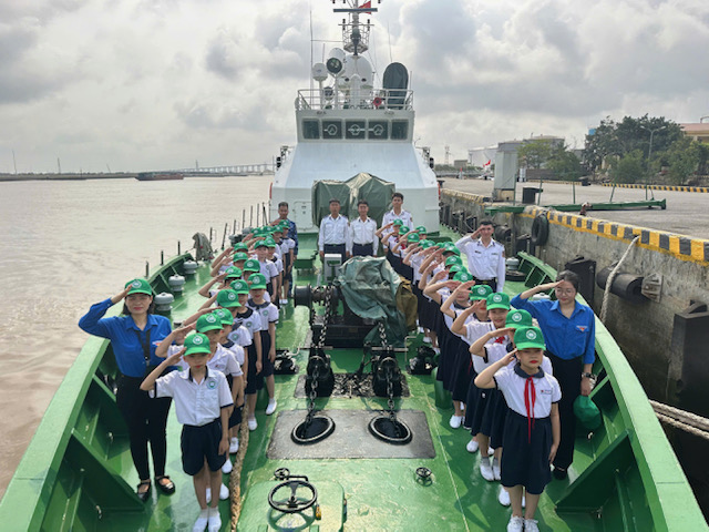 Dấu ấn Th&aacute;ng Thanh ni&ecirc;n 2026: Tuổi trẻ Cảnh s&aacute;t biển xung k&iacute;ch nơi đầu s&oacute;ng - Ảnh 9.