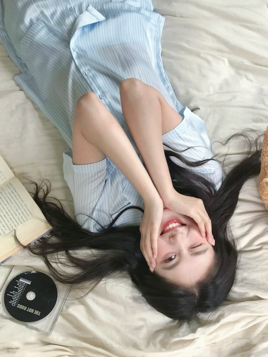 4 thói quen giúp da "tự đẹp lên" khi ngủ mà không hề tốn 1 xu- Ảnh 2. 4 thói quen giúp da "tự đẹp lên" khi ngủ mà không hề tốn 1 xu- Ảnh 2.