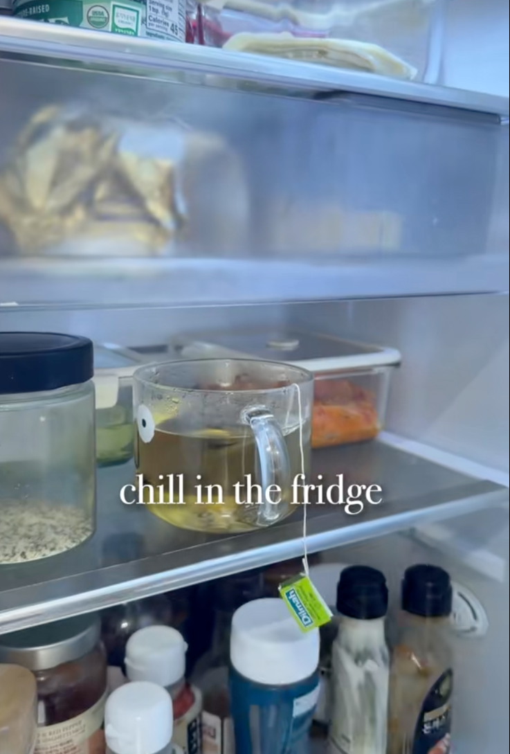 Cách dưỡng da của bà mẹ Hàn Quốc 62 tuổi: Mặt nạ bánh tráng giúp da sạch dầu mụn, dịu da tức thì trong 10 phút- Ảnh 4. Cách dưỡng da của bà mẹ Hàn Quốc 62 tuổi: Mặt nạ bánh tráng giúp da sạch dầu mụn, dịu da tức thì trong 10 phút- Ảnh 4.