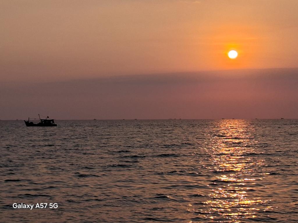 Du lịch Sunset Town Ph&uacute; Quốc c&ugrave;ng Samsung Galaxy A57 5G: Bắt ảnh nghệ từ bản n&acirc;ng cấp chất lượng của A56 - Ảnh 18.