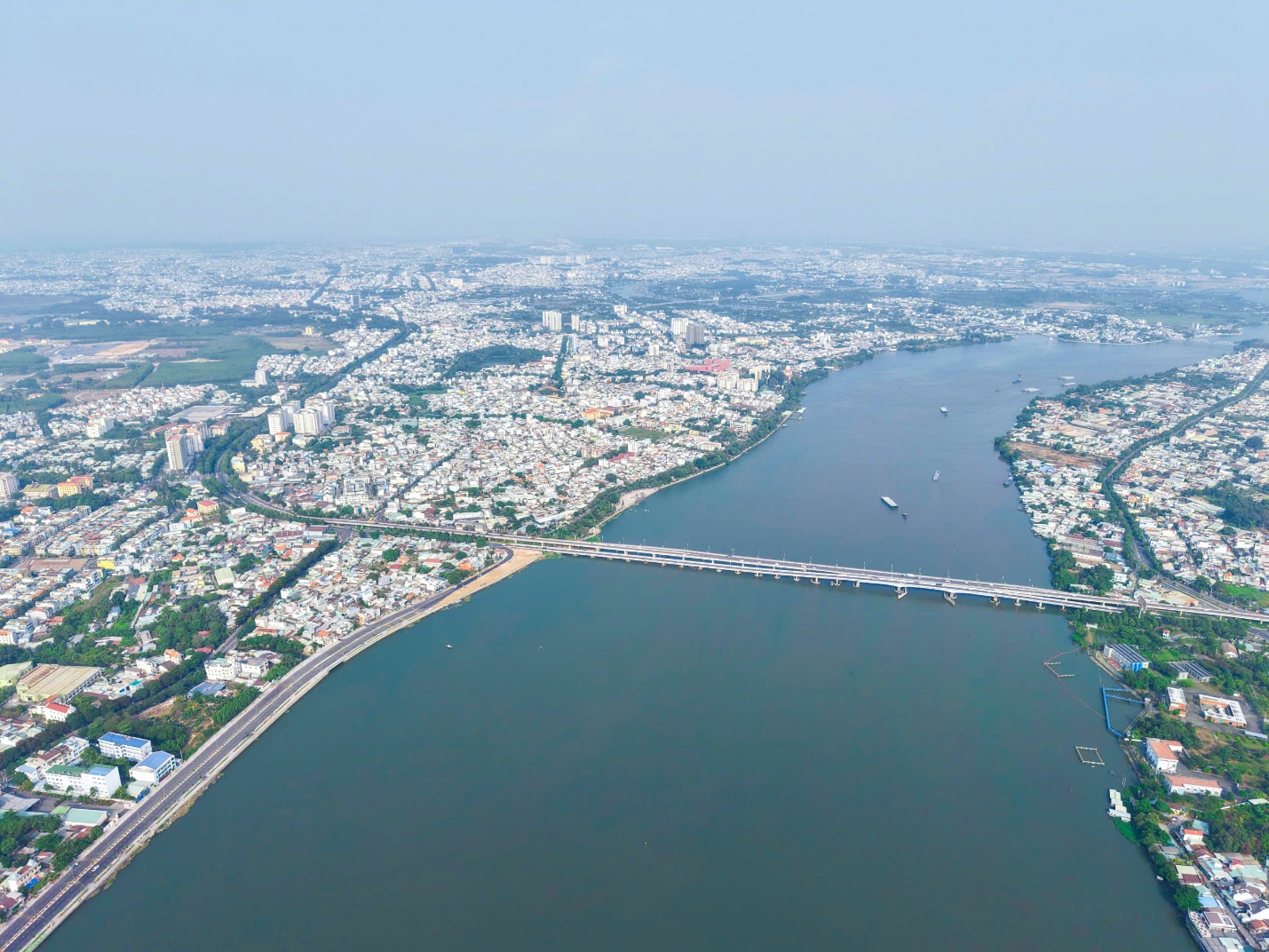 Những l&yacute; do &ldquo;th&agrave;nh phố&rdquo; Đồng Nai trở th&agrave;nh lựa chọn của nh&agrave; đầu tư ti&ecirc;n phong - Ảnh 1.