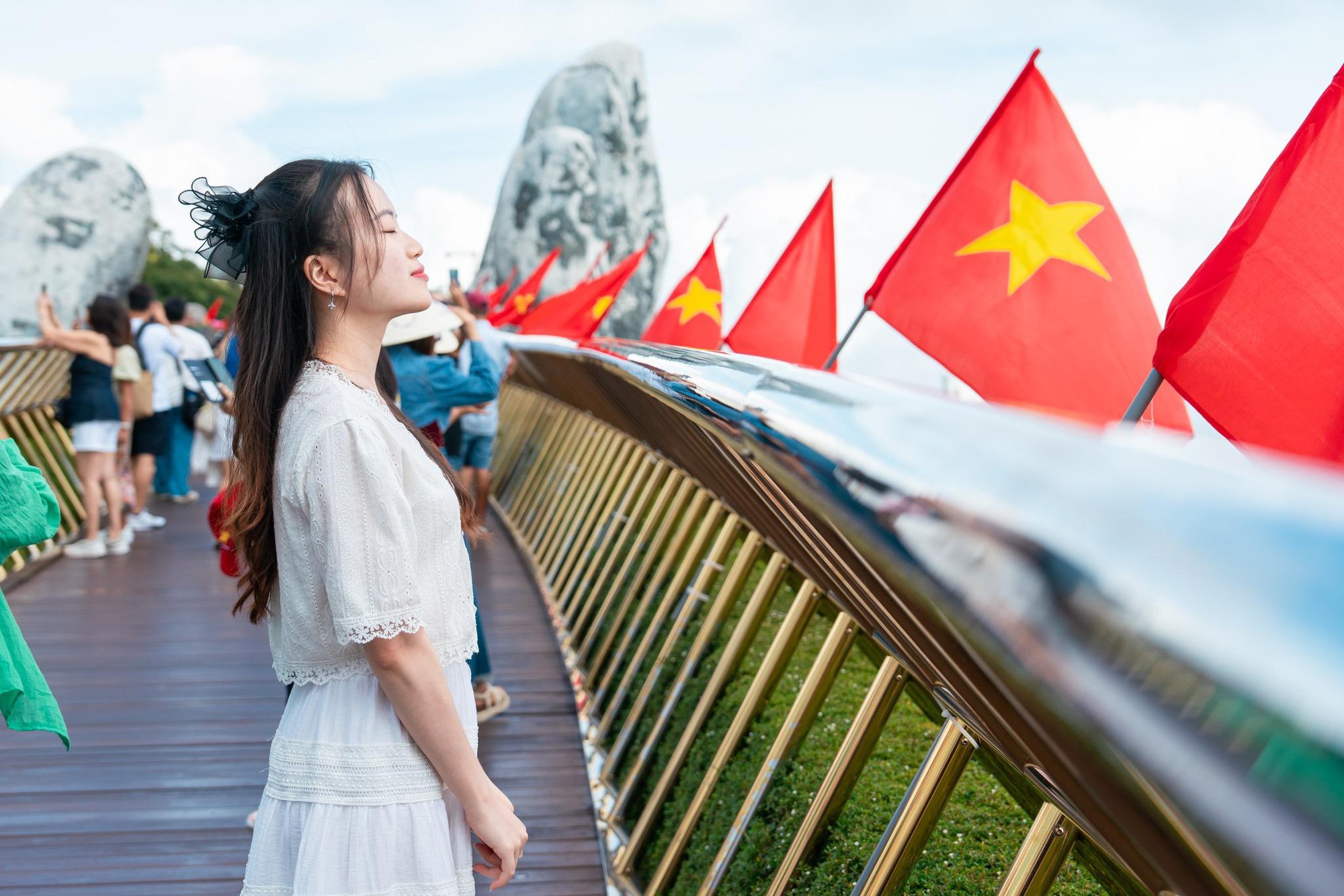 Đại Việt Tourist tung loạt tour h&egrave;, Gen Z thi nhau &ldquo;chốt k&egrave;o&rdquo; - Ảnh 1.