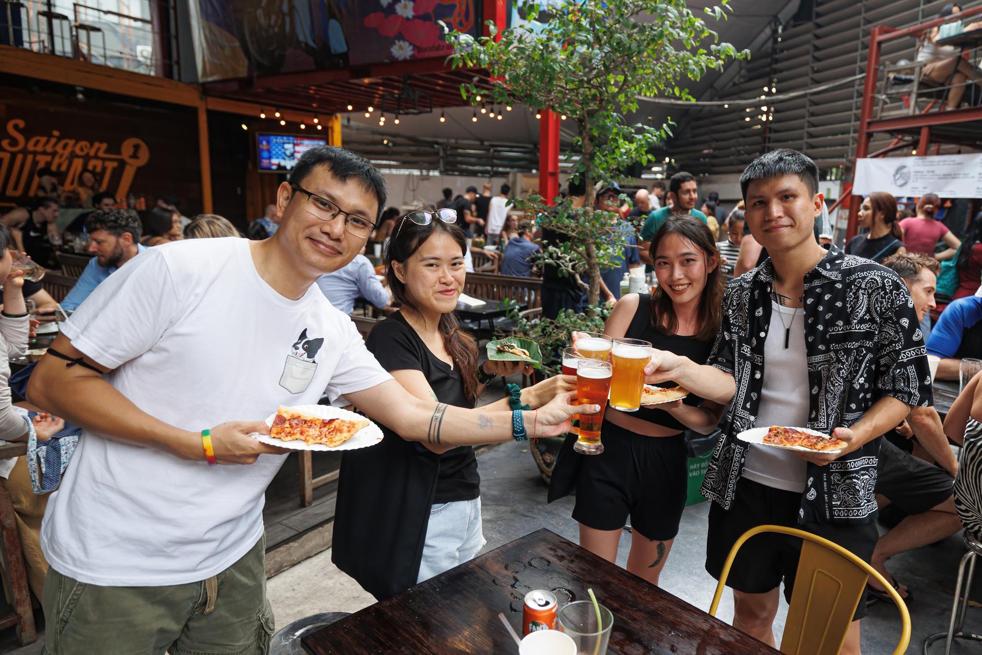 Lễ hội Pizza đa sắc m&agrave;u giữa l&ograve;ng TP.HCM: h&agrave;nh tr&igrave;nh giao thoa văn h&oacute;a ẩm thực kh&ocirc;ng giới hạn- Ảnh 1.