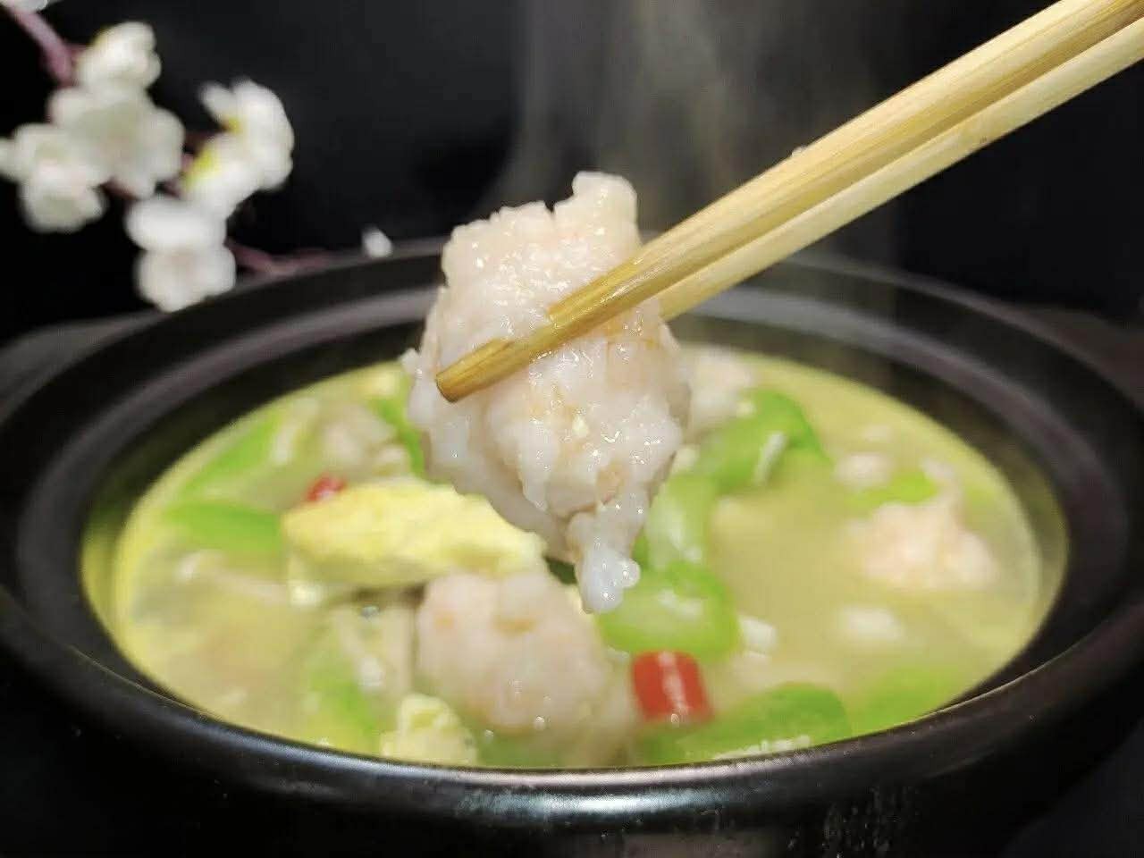 Cứ hễ h&ocirc;m n&agrave;o mẹ t&ocirc;i nấu m&oacute;n canh n&agrave;y l&agrave; cả nh&agrave; x&igrave; xụp h&uacute;p nước d&ugrave;ng sạch đến giọt cuối c&ugrave;ng- Ảnh 9.