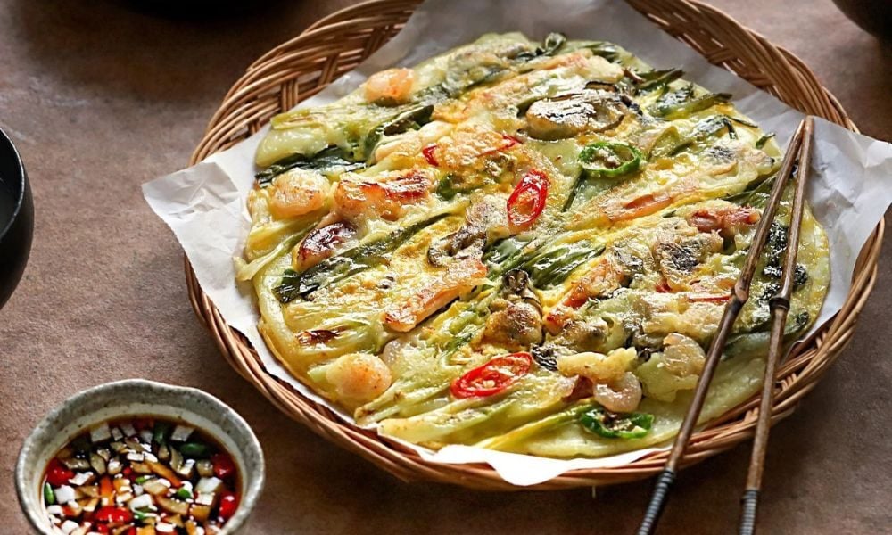 Ăn ki&ecirc;ng vẫn b&eacute;o bụng? C&oacute; thể bạn đang ăn phải 8 thực phẩm n&agrave;y mỗi ng&agrave;y- Ảnh 1.