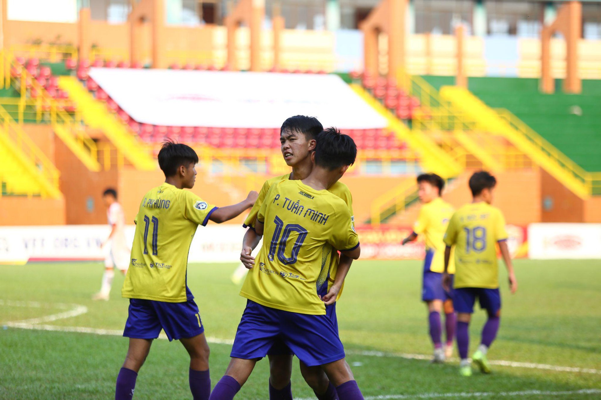 U15 &ndash; mảnh gh&eacute;p ho&agrave;n thiện của CLB H&agrave; Nội v&agrave; gợi mở cho b&oacute;ng đ&aacute; Việt Nam - Ảnh 1.