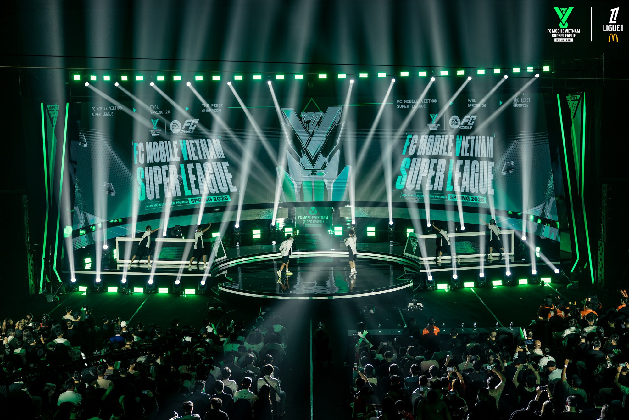 FVSL Spring 2026 kh&eacute;p lại th&agrave;nh c&ocirc;ng c&ugrave;ng nh&agrave; v&ocirc; địch ti&ecirc;n phong &ndash; FPL.Anh T&uacute; - Ảnh 3.