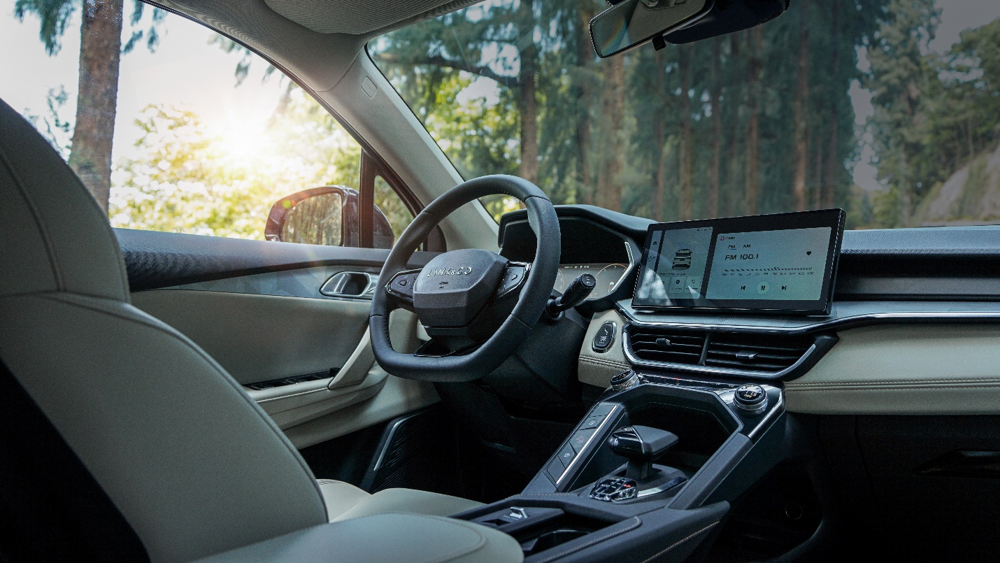 Lynk & Co 06: Ti&ecirc;u chuẩn mới về SUV đ&ocirc; thị tại Việt Nam - Ảnh 2.