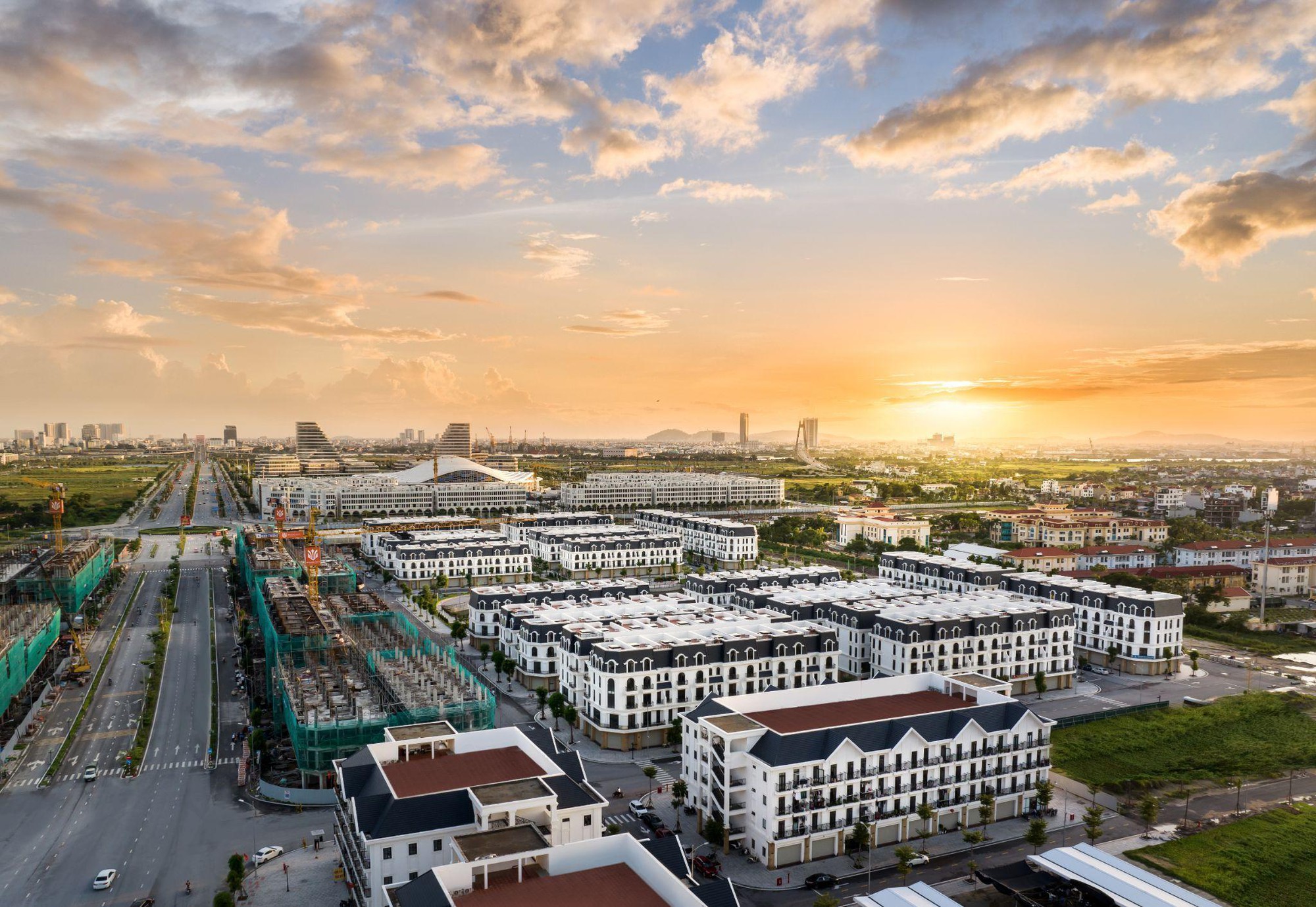 Đ&oacute;n đầu nền kinh tế trải nghiệm dựa tr&ecirc;n một h&agrave;nh lang t&agrave;i ch&iacute;nh an to&agrave;n tại Sky Light (Hoang Huy New City) - Ảnh 1.