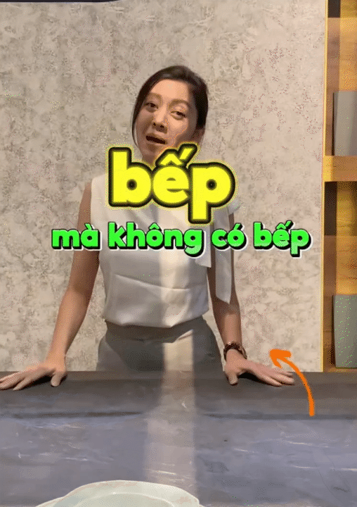 Hội chị em x&ocirc;n xao với căn bếp c&oacute; &ldquo;bếp nấu v&ocirc; h&igrave;nh&rdquo;: Nh&igrave;n như b&agrave;n ăn, đặt nồi ở đ&acirc;u nấu được ở đ&oacute;- Ảnh 12.