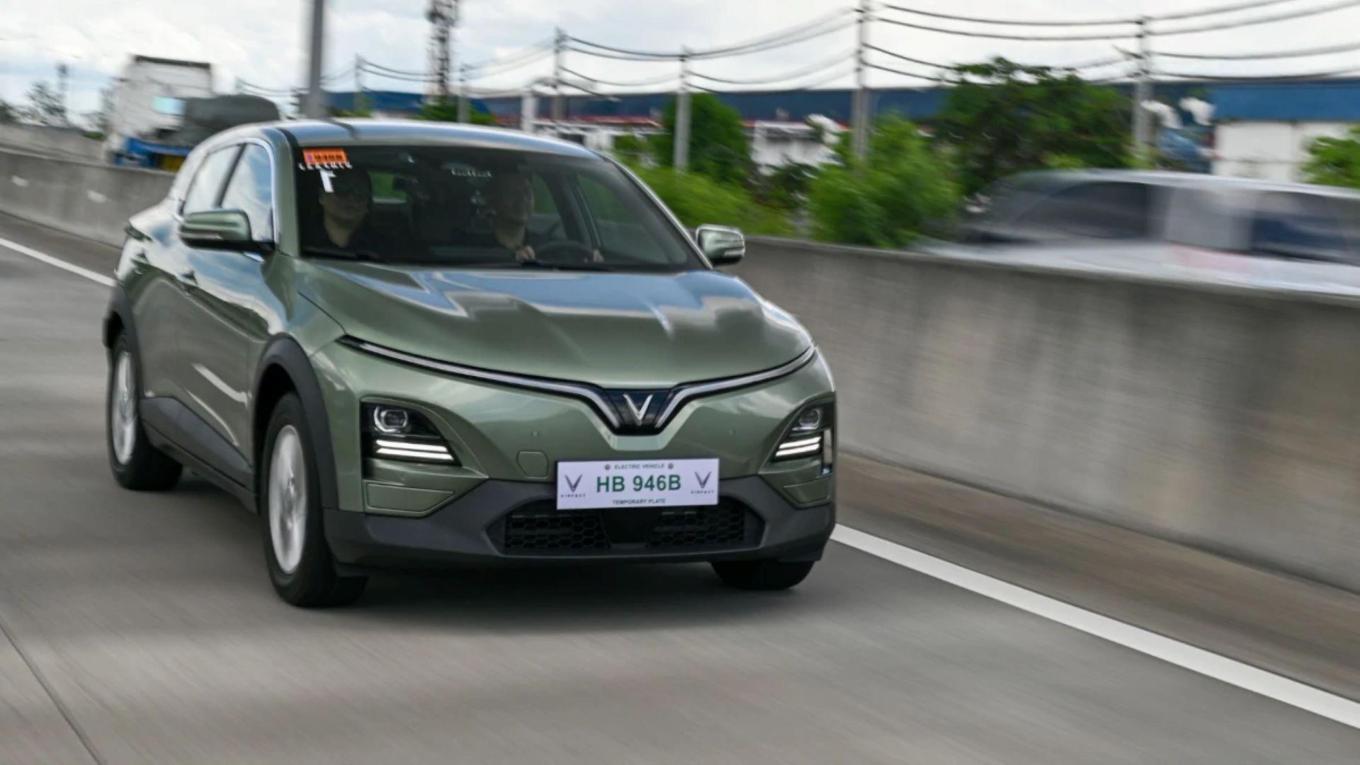 VinFast chiếm hơn 50% thị phần xe thuần điện, dẫn đầu l&agrave;n s&oacute;ng điện h&oacute;a tại Philippines - Ảnh 2.