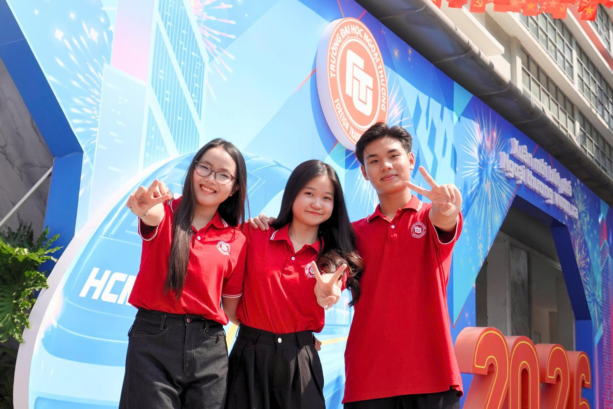Học bổng du học Úc đến 40% chương tr&igrave;nh Đ&agrave;o tạo quốc tế FTU - Ảnh 1.