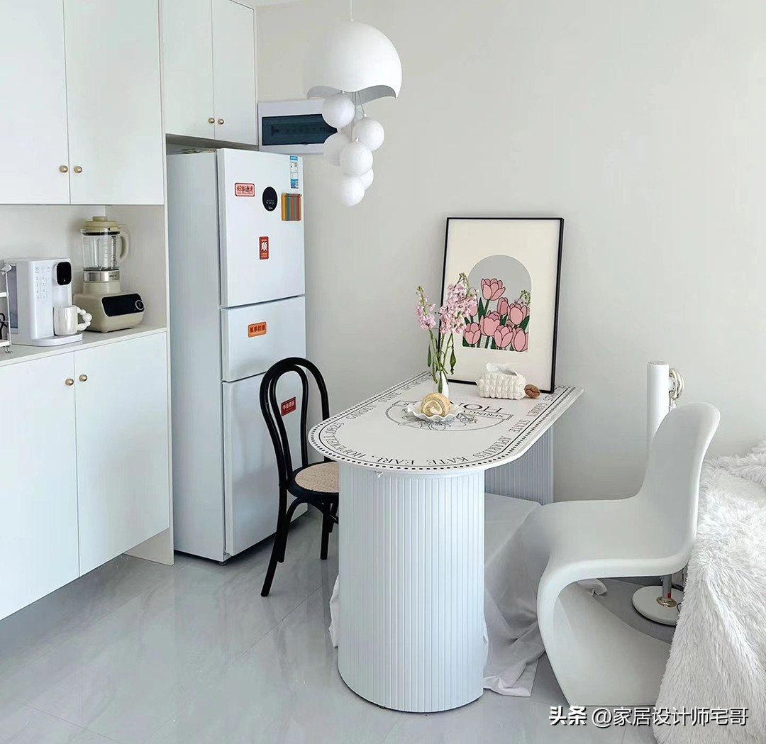 Căn hộ 37m&sup2; của c&ocirc; g&aacute;i độc th&acirc;n khiến 300.000 người th&iacute;ch: Nhỏ nhưng tinh tế đến từng g&oacute;c- Ảnh 3.