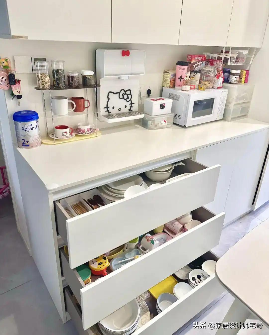 C&atilde;i nhau v&igrave; đ&oacute;ng qu&aacute; nhiều tủ, 3 năm sau người vợ thừa nhận: Nh&agrave; gọn hay bừa phụ thuộc v&agrave;o chỗ chứa đồ- Ảnh 7.