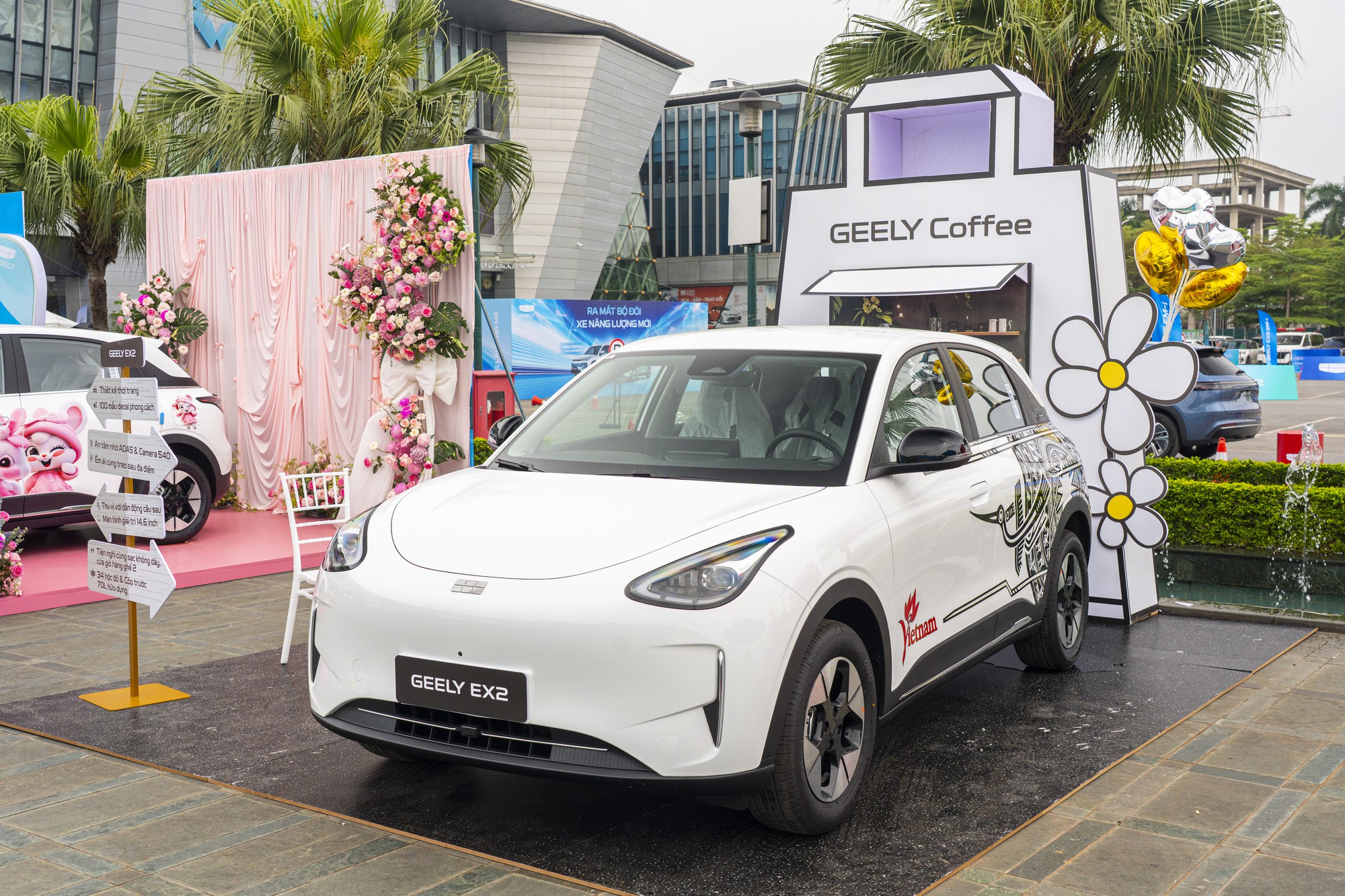 Loạt b&agrave;i thử vận h&agrave;nh cho thấy định hướng ch&uacute; trọng an to&agrave;n tr&ecirc;n Geely EX2 - Ảnh 6.