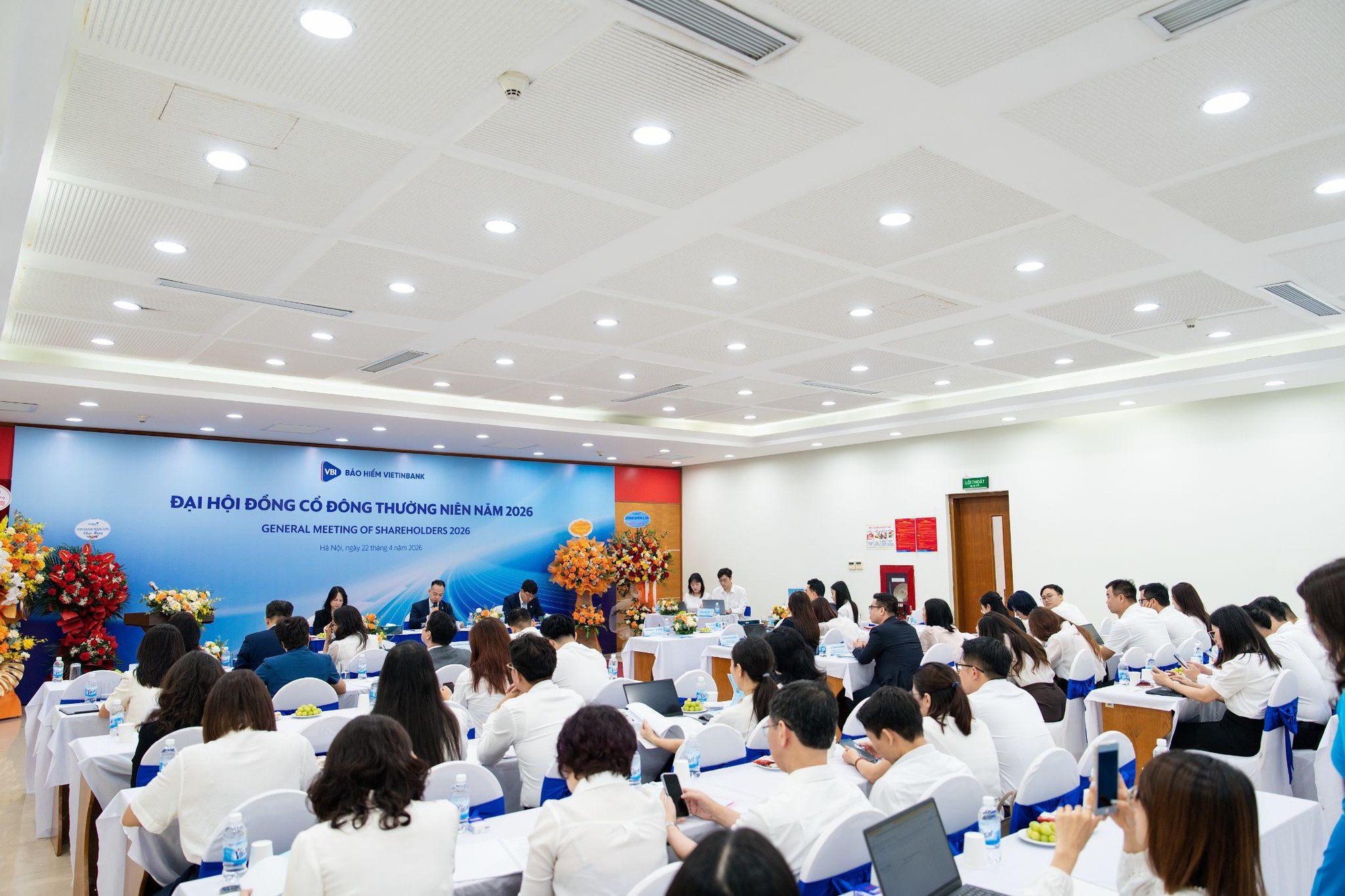 ĐHĐCĐ VBI: Đẩy mạnh chuyển đổi số, gia tăng độ phủ k&ecirc;nh ph&acirc;n phối - Ảnh 1.