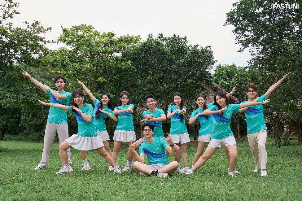 Đồng phục in chuyển nhiệt: Lựa chọn ph&ugrave; hợp cho team building v&agrave; hoạt động ngo&agrave;i trời - Ảnh 1.