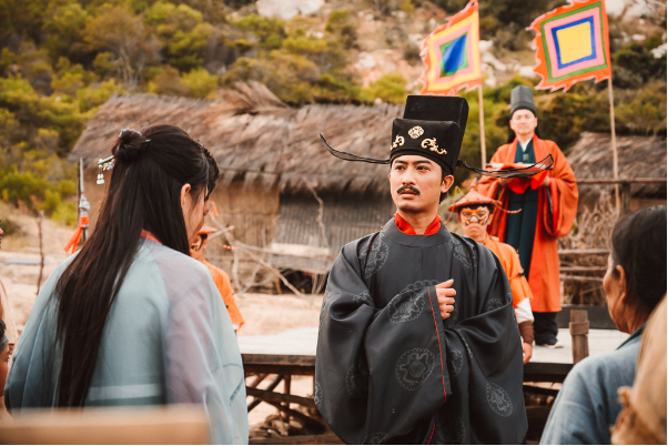 "Tr&ugrave;m S&ograve;" v&agrave; c&acirc;u chuyện về những bất c&ocirc;ng ph&iacute;a sau tiếng cười - Ảnh 3.