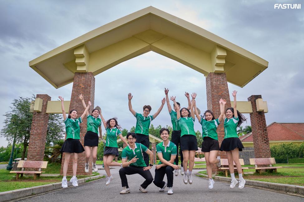 Đồng phục in chuyển nhiệt: Lựa chọn ph&ugrave; hợp cho team building v&agrave; hoạt động ngo&agrave;i trời - Ảnh 4.