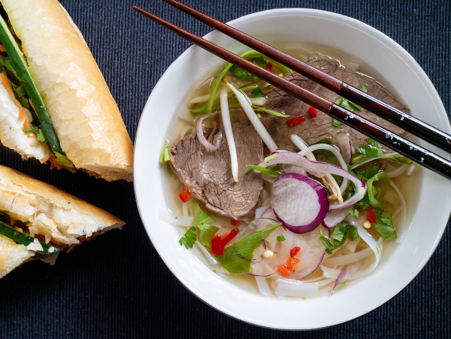 Dịp lễ n&agrave;y bạn đ&atilde; biết ăn m&oacute;n g&igrave; chưa? - Ảnh 1.