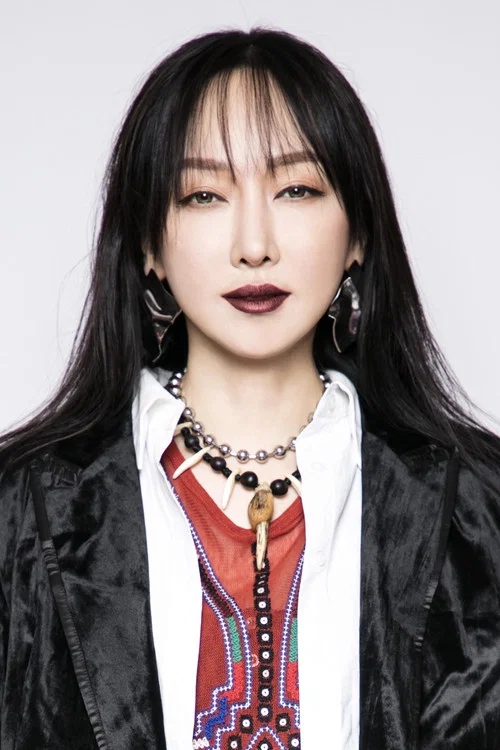 Đối thủ mới khiến Trang Ph&aacute;p dễ &ldquo;out game&rdquo;: C&oacute; hit để đời kh&ocirc;ng ai cover nổi, được quốc tế c&ocirc;ng nhận &ldquo;t&agrave;i năng nhất Trung Quốc&rdquo; - Ảnh 4.