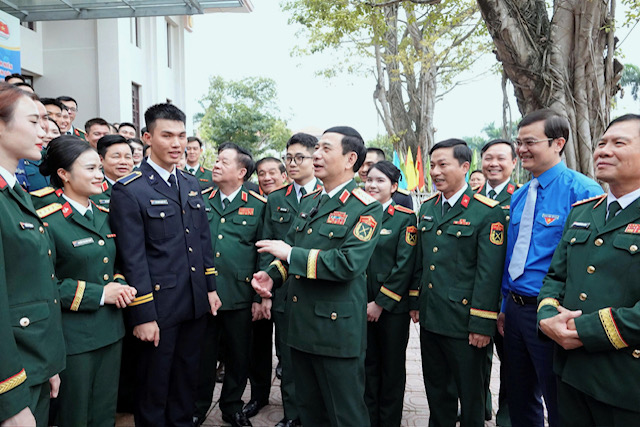 Đại tướng Phan Văn Giang: Khơi dậy kh&aacute;t vọng cống hiến, h&agrave;nh động theo 16 &ldquo;từ kh&oacute;a&rdquo; chiến lược - Ảnh 1.