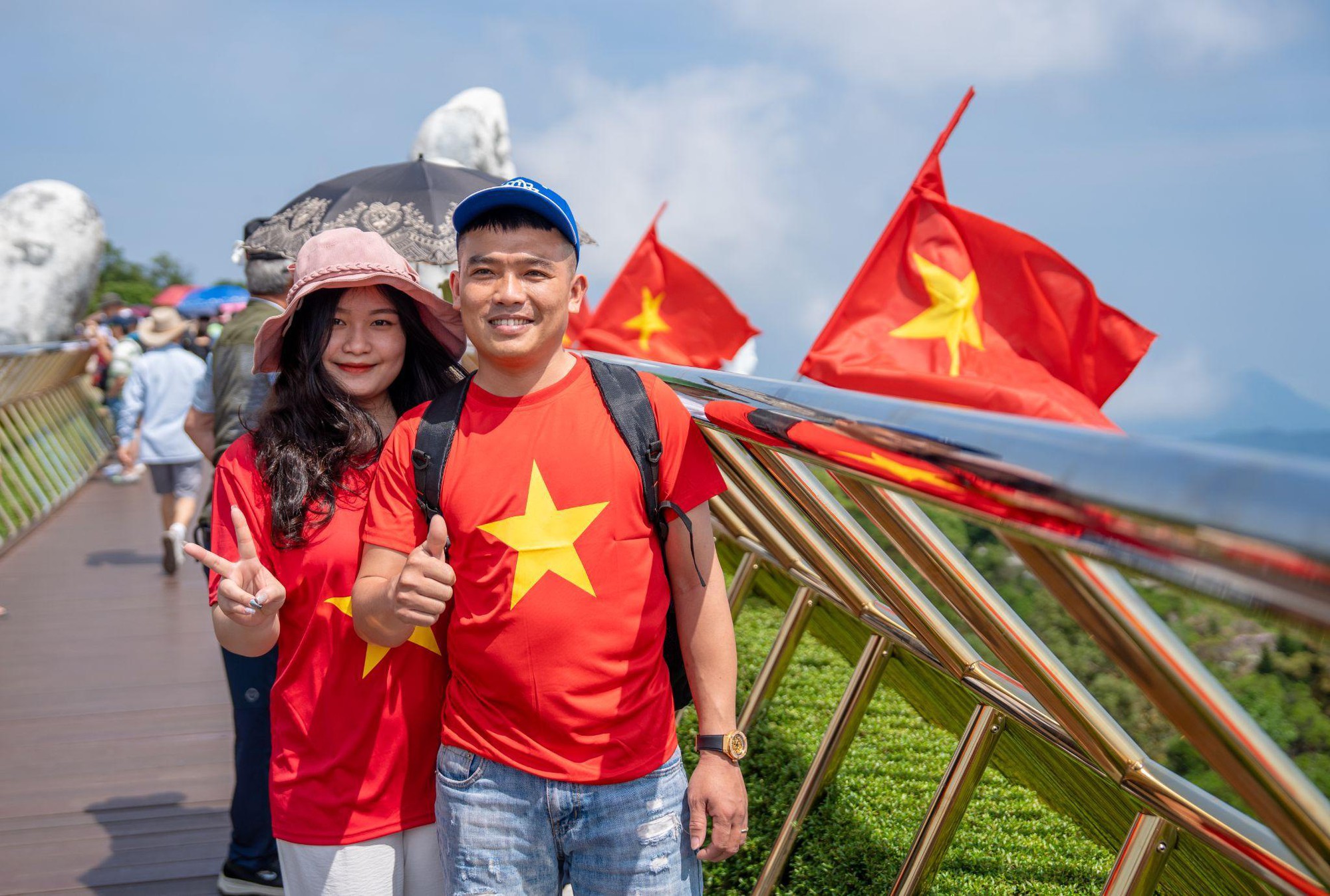 Đ&agrave; Nẵng: Những trải nghiệm &ldquo;đắt kh&aacute;ch&rdquo; tại Ba Na Hills dịp lễ 30/4- Ảnh 4.