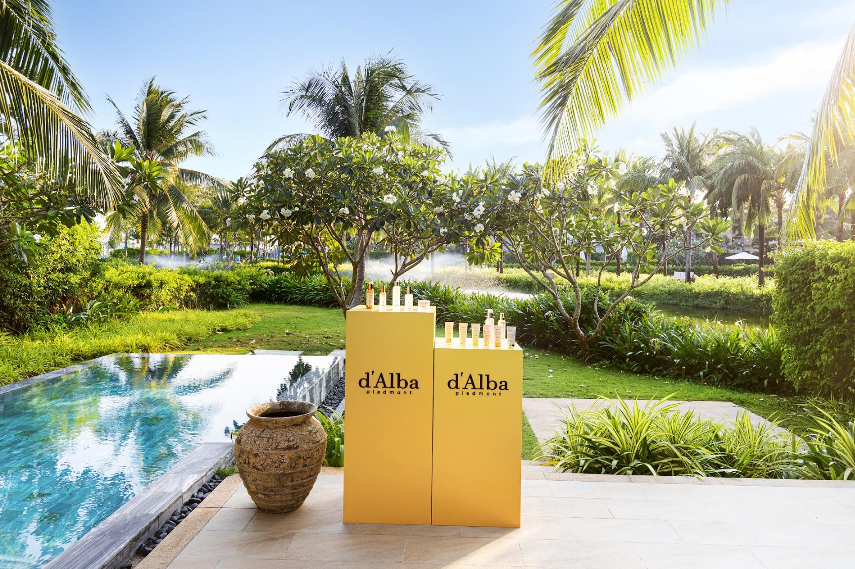 &ldquo;Glowcation&rdquo; l&ecirc;n ng&ocirc;i: d'Alba v&agrave; Meli&aacute; Hồ Tr&agrave;m ra mắt trải nghiệm skincare cao cấp ngay tại ph&ograve;ng ngủ resort 5 sao- Ảnh 4.