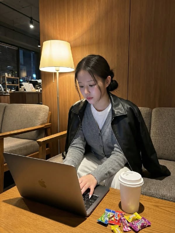 Một khái niệm mới đang ám ảnh dân văn phòng- Ảnh 2. Một khái niệm mới đang ám ảnh dân văn phòng- Ảnh 2.