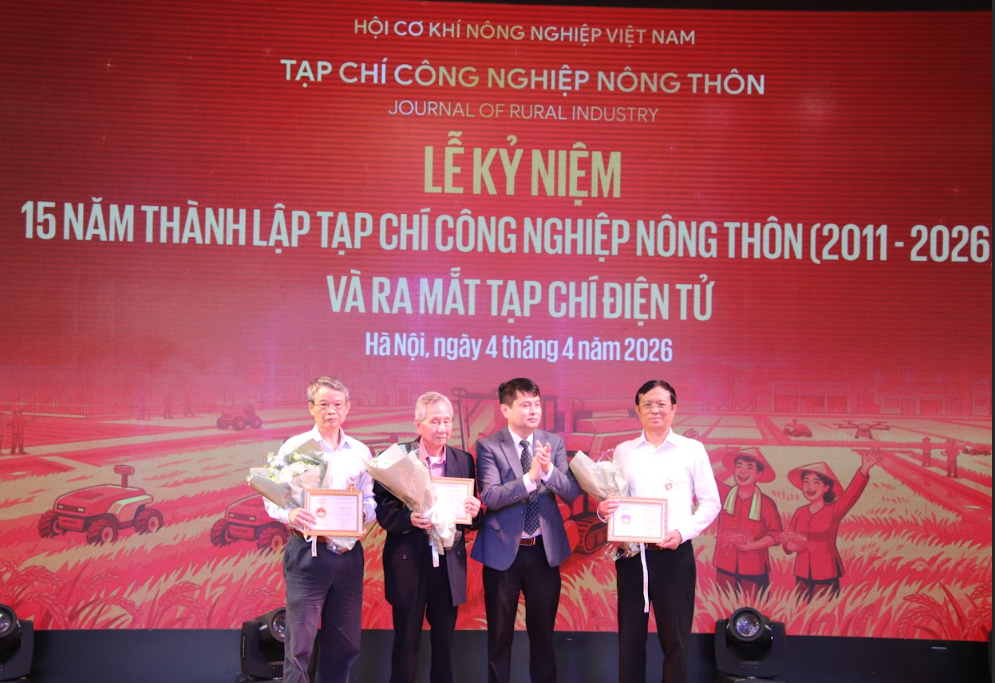 Tạp ch&iacute; C&ocirc;ng nghiệp N&ocirc;ng th&ocirc;n kỷ niệm 15 năm th&agrave;nh lập v&agrave; ra mắt Tạp ch&iacute; điện tử - Ảnh 3.
