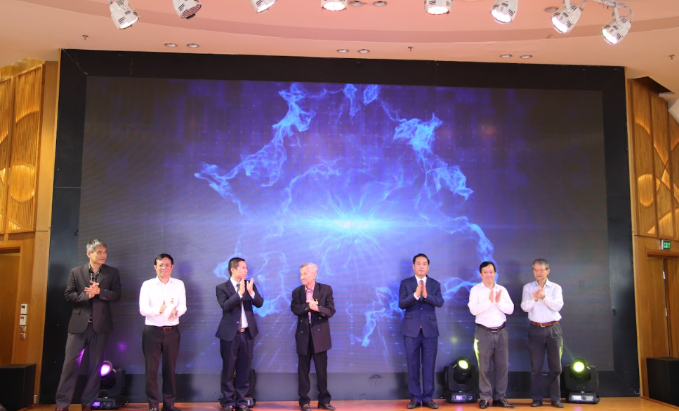 Tạp ch&iacute; C&ocirc;ng nghiệp N&ocirc;ng th&ocirc;n kỷ niệm 15 năm th&agrave;nh lập v&agrave; ra mắt Tạp ch&iacute; điện tử - Ảnh 6.