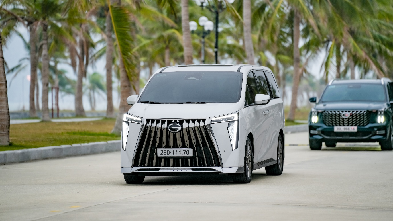 GAC M8 gia tăng đặc quyền từ 01/04: N&acirc;ng tầm gi&aacute; trị sở hữu với ưu đ&atilde;i vượt trội - Ảnh 1.