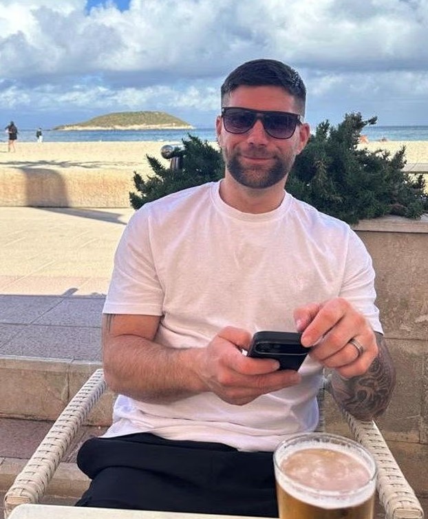 Nam thợ x&acirc;y 40 tuổi c&oacute; 1 triệu chứng, đi kh&aacute;m ph&aacute;t hiện ung thư di căn khắp xương - Ảnh 1.