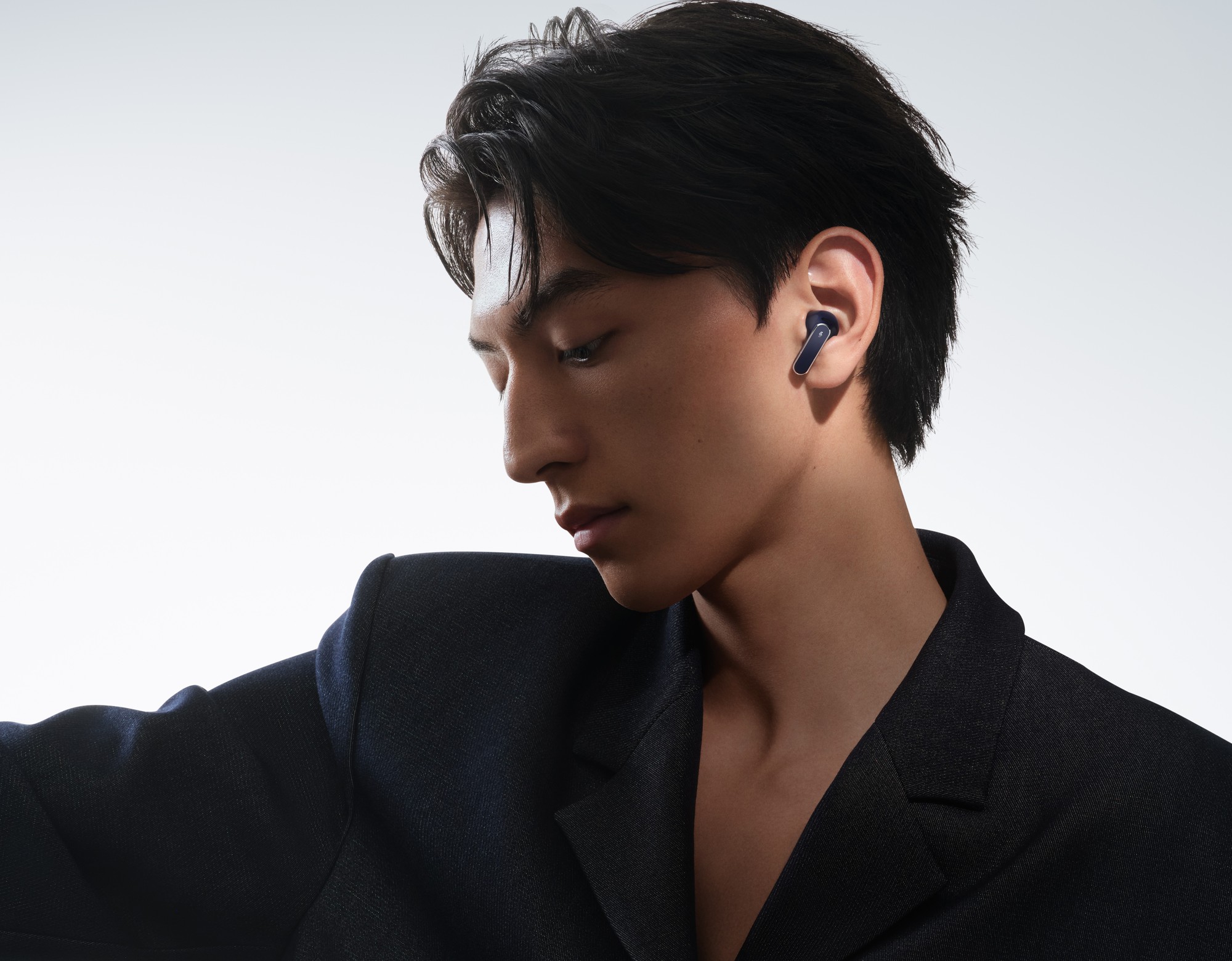 Khi thiết bị c&aacute; nh&acirc;n b&atilde;o h&ograve;a, c&aacute;c h&atilde;ng c&ocirc;ng nghệ đang cạnh tranh bằng điều g&igrave;? - Ảnh 3.