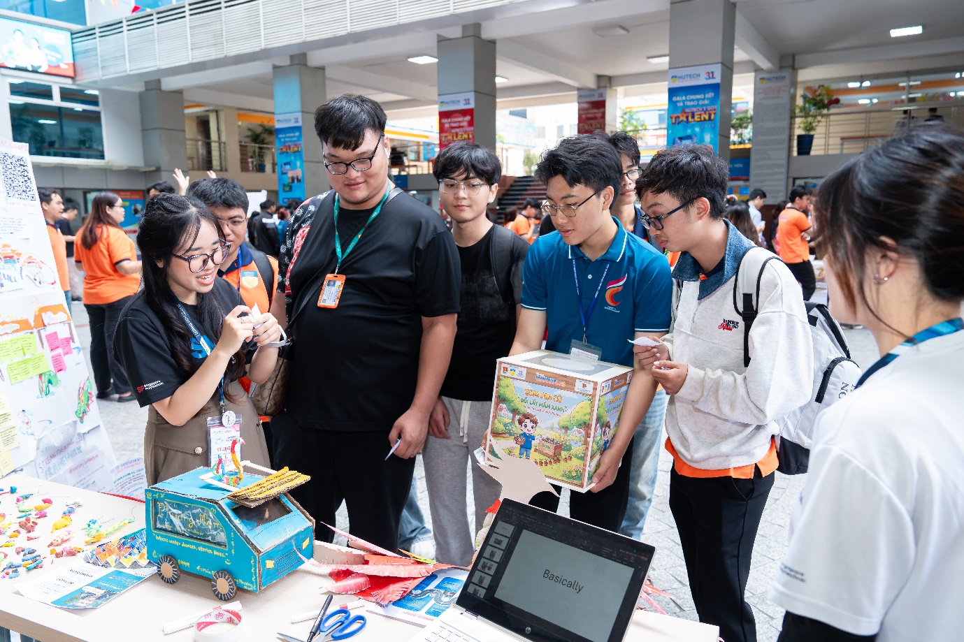 Từ thực tiễn di sản, Gen Z Việt Nam - Singapore t&igrave;m lời giải mới cho h&agrave;nh tr&igrave;nh g&igrave;n giữ văn h&oacute;a d&acirc;n tộc - Ảnh 1.