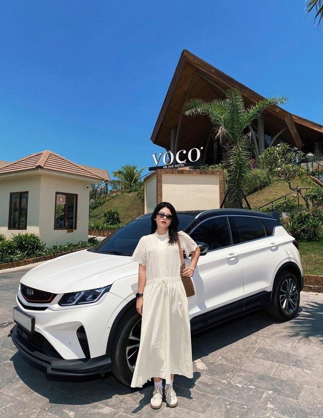 9X H&agrave; Nội cầm l&aacute;i Geely Coolray: Khi c&ocirc;ng nghệ an to&agrave;n l&agrave; ưu ti&ecirc;n h&agrave;ng đầu của ph&aacute;i đẹp - Ảnh 1.