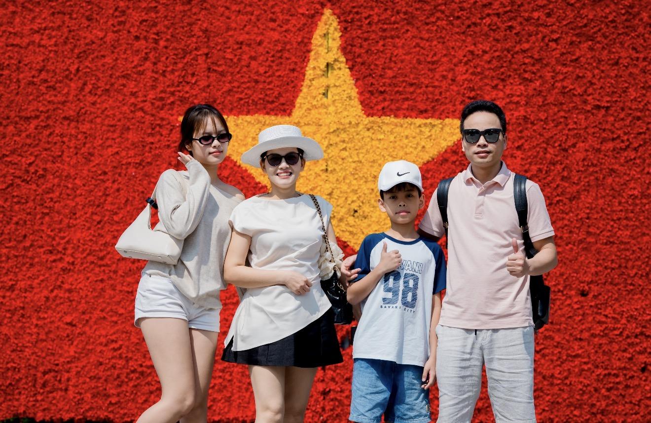 Sun World Ha Long h&uacute;t kh&aacute;ch ng&agrave;y đầu kỳ nghỉ lễ 30/4- Ảnh 1.
