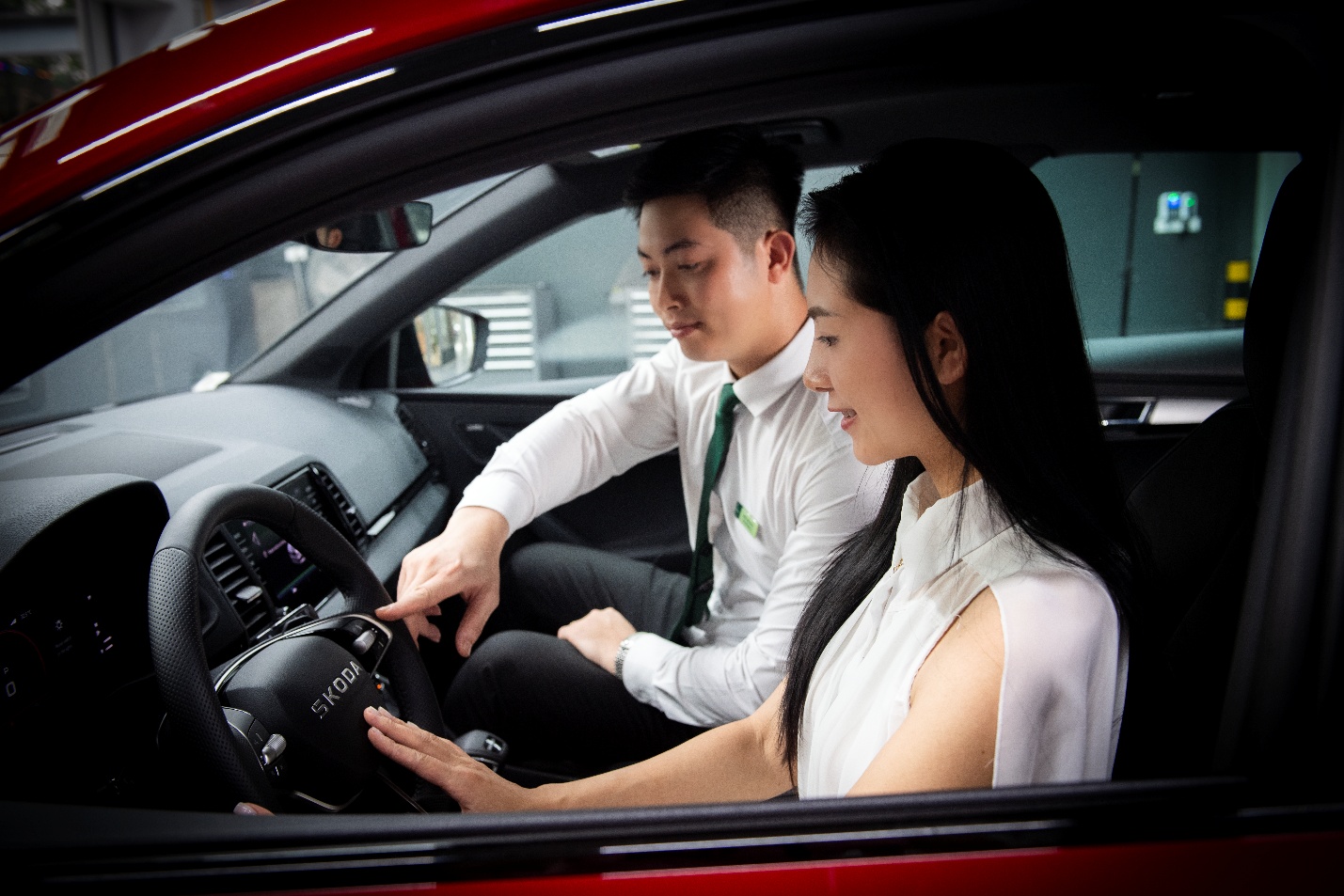 An t&acirc;m kh&aacute;m ph&aacute; mọi h&agrave;nh tr&igrave;nh c&ugrave;ng Skoda: Cơ hội sở hữu xe chất &Acirc;u với dịch vụ mang tinh thần Simply Clever- Ảnh 1.