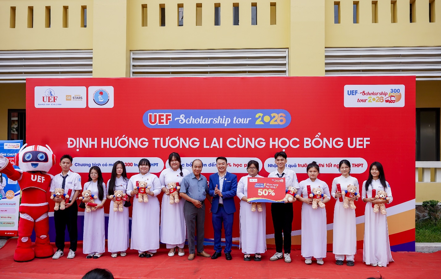 UEF mở cổng x&eacute;t học bạ 2026: 2k8 &ldquo;giữ chỗ&rdquo; sớm cho ng&agrave;nh học y&ecirc;u th&iacute;ch - Ảnh 4.