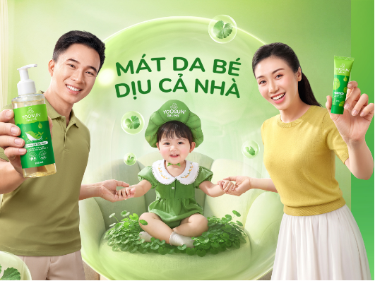 Khi em b&eacute; l&agrave; "trung t&acirc;m cảm x&uacute;c" của gia đ&igrave;nh trong những ng&agrave;y h&egrave; n&oacute;ng nực - Ảnh 4.