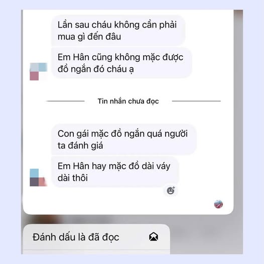 Mua qu&agrave; cho em người y&ecirc;u để lấy l&ograve;ng, c&ocirc; g&aacute;i nhận được tin nhắn 
