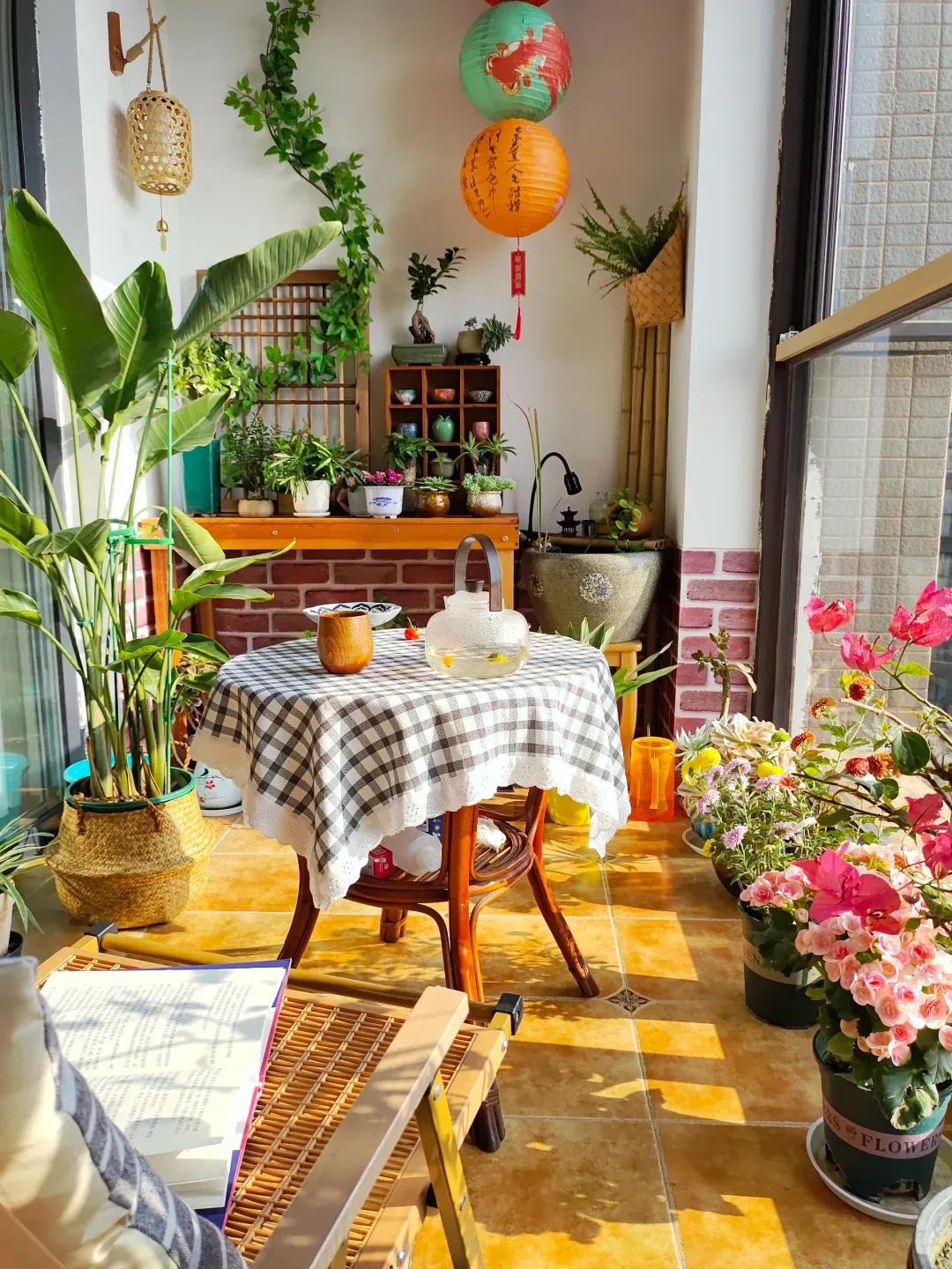 C&ocirc; g&aacute;i trẻ chi 14 triệu đồng cải tạo ban c&ocirc;ng 6m&sup2; th&agrave;nh &ldquo;khu vườn tr&ecirc;n cao&rdquo;: Nh&igrave;n xong chỉ muốn về nh&agrave; l&agrave;m lại ngay - Ảnh 6.