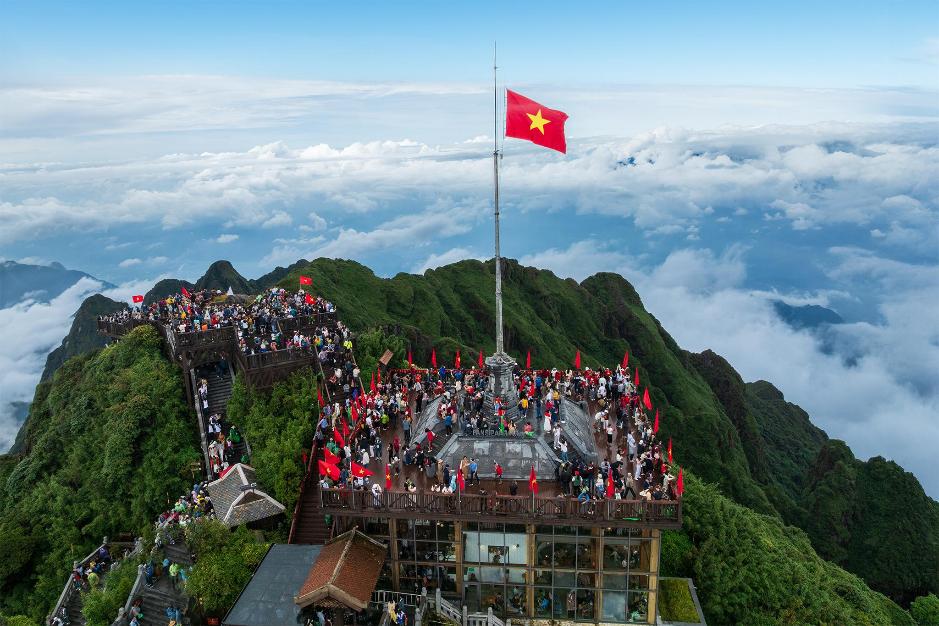 Tạm biệt nắng n&oacute;ng, kh&aacute;m ph&aacute; những trải nghiệm &ldquo;kh&ocirc;ng đ&acirc;u c&oacute;&rdquo; tại &ldquo;ốc đảo m&aacute;t lạnh&rdquo; Sa Pa- Ảnh 5.