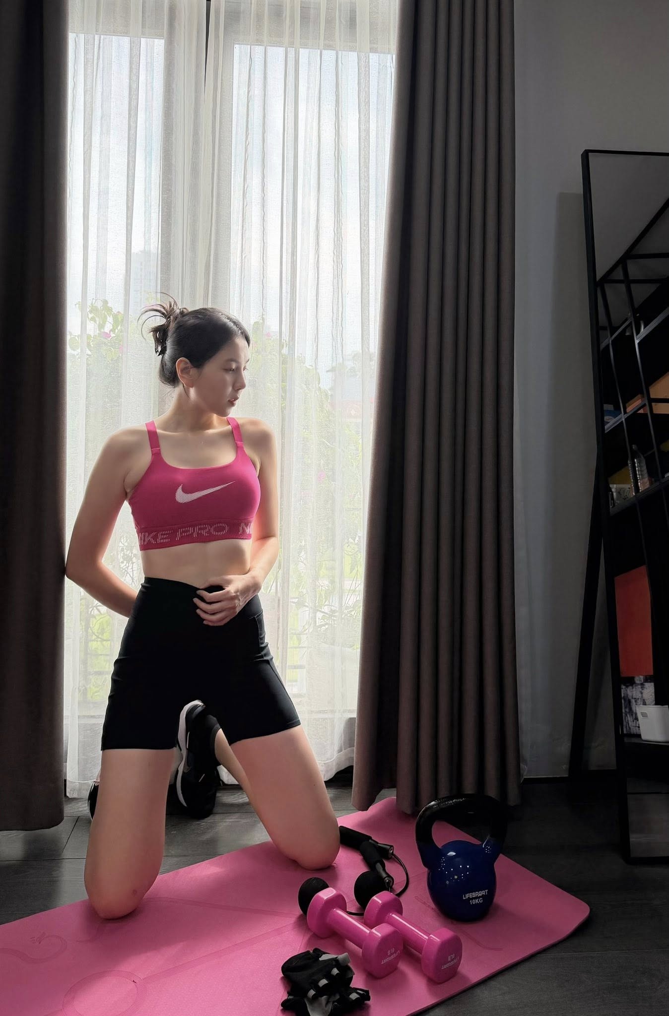 Lần đầu trốn con đi biển, Mai Ngọc đã sexy cỡ này: Mẹ bỉm chia sẻ một việc suốt 1 năm không được làm từ khi có con- Ảnh 6. Lần đầu trốn con đi biển, Mai Ngọc đã sexy cỡ này: Mẹ bỉm chia sẻ một việc suốt 1 năm không được làm từ khi có con- Ảnh 6.